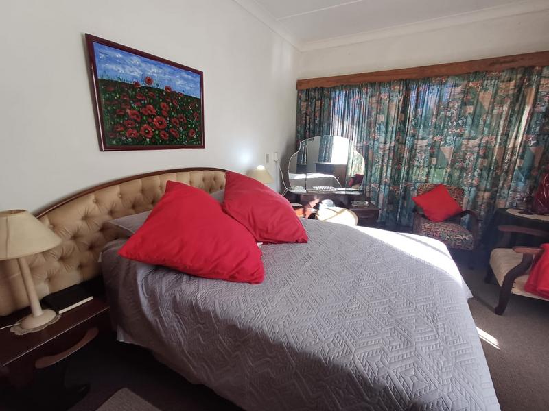 5 Bedroom Property for Sale in Parys Free State